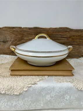 Antique Noritake covered vegetable bowl in the Mystery #228 pattern
